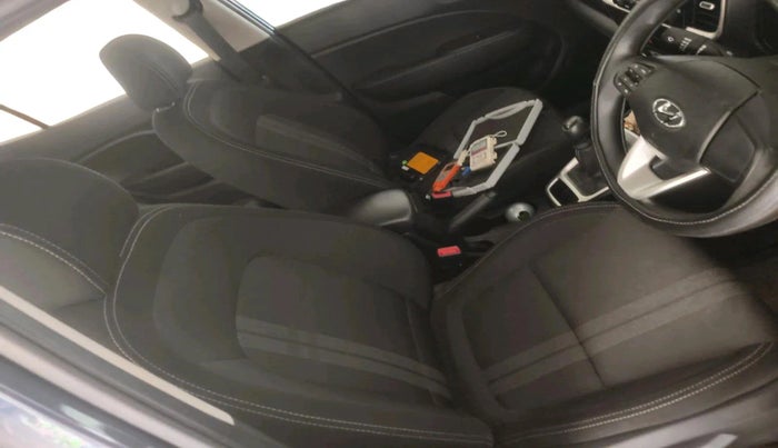 2020 Hyundai VENUE S 1.2, Petrol, Manual, 22,743 km, interior