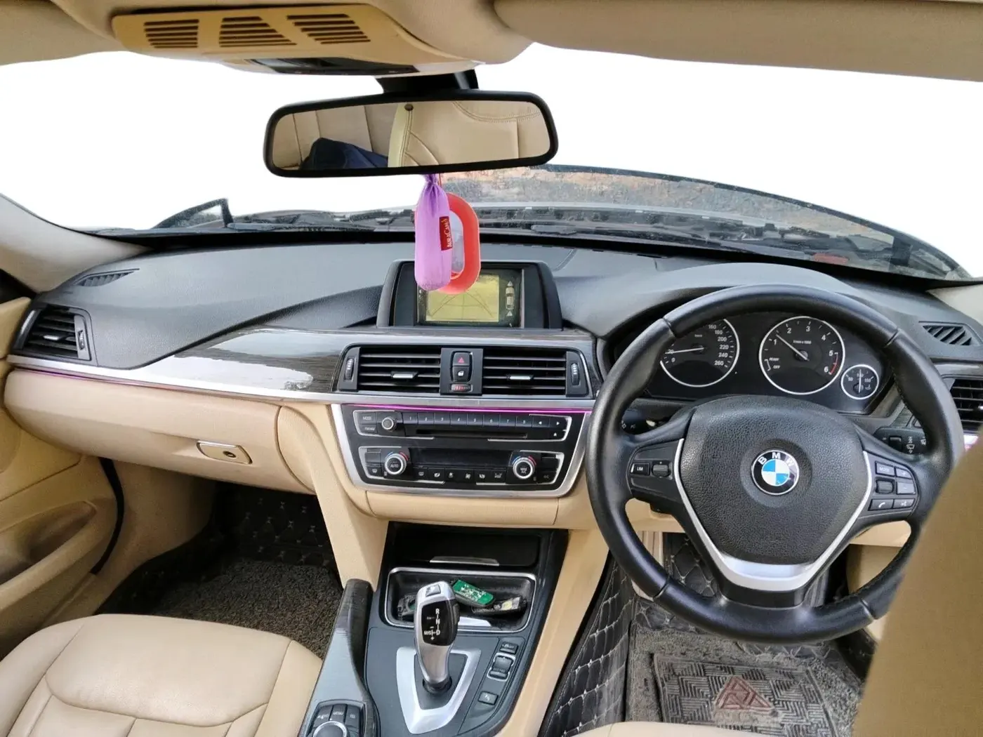 2014 BMW 3 Series 320D GT LUXURY LINE, Diesel, Automatic, 99,999 km, interior