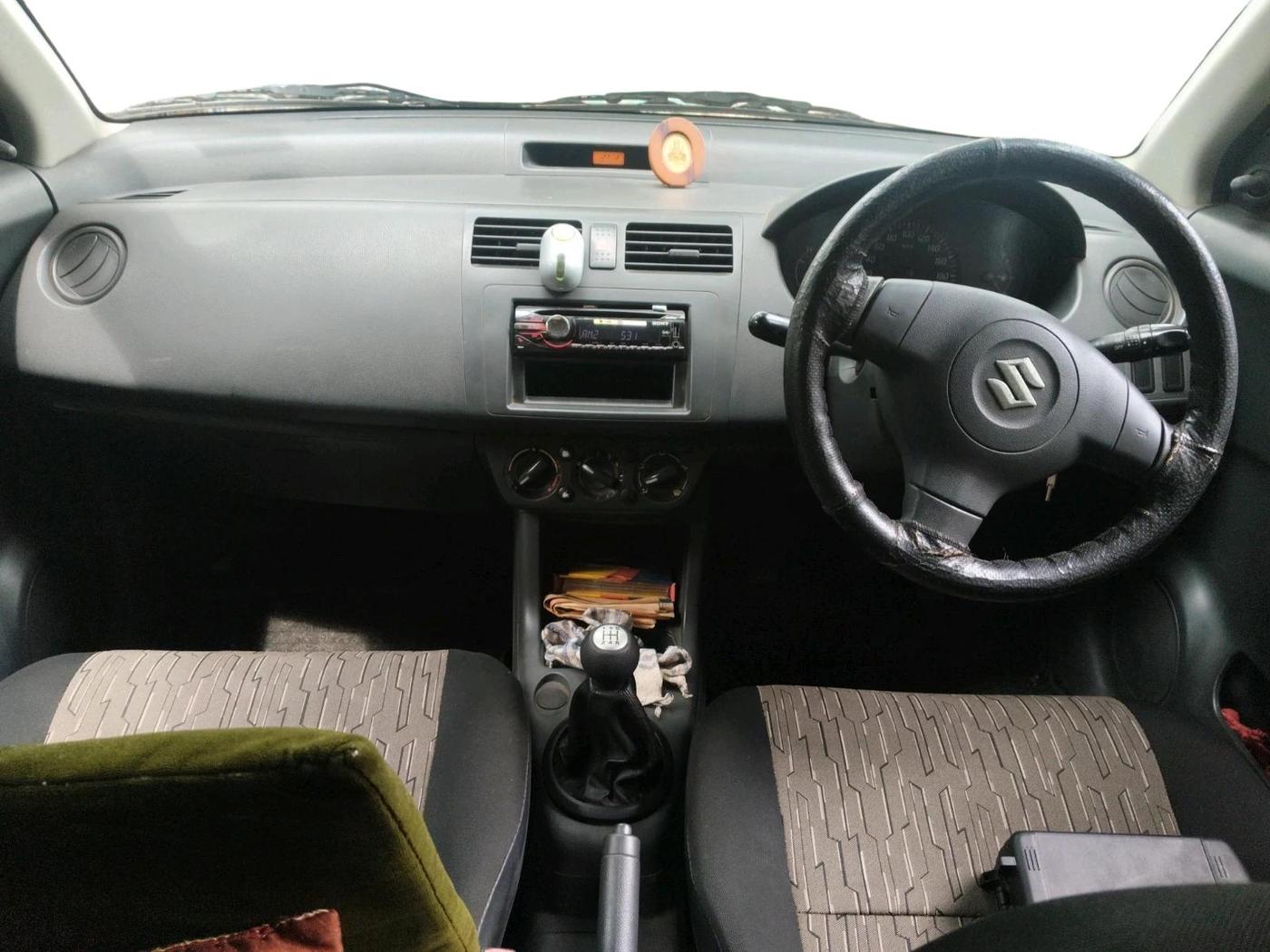 2011 Maruti Swift Dzire LXI, Petrol, Manual, 88,722 km, interior