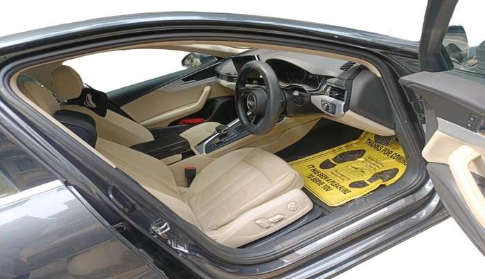 2022 Audi A4 40 TFSI PREMIUM, Petrol, Automatic, 21,001 km, interior