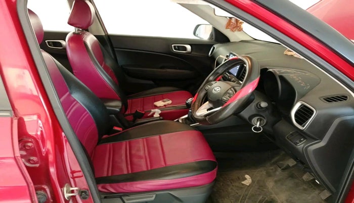 2019 Hyundai VENUE SX 1.0 TURBO, Petrol, Manual, 28,612 km, interior