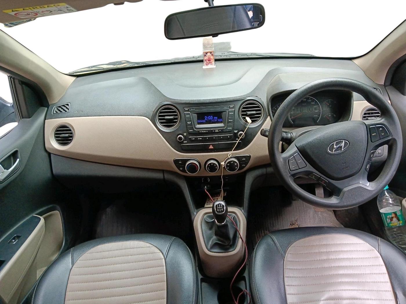 2016 Hyundai Grand i10 SPORTZ 1.2 KAPPA VTVT, Petrol, Manual, 1 km, interior