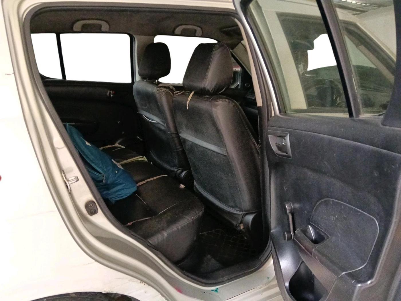 2011 Maruti Swift LDI, Diesel, Manual, 1,29,321 km, interior