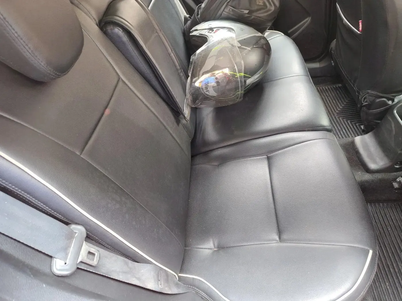 2021 Maruti Vitara Brezza ZXI AT SHVS, Petrol, Automatic, 9,910 km, interior
