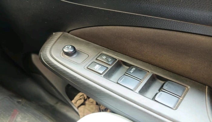 2021 Maruti Swift VXI, Petrol, Manual, 66,461 km, interior