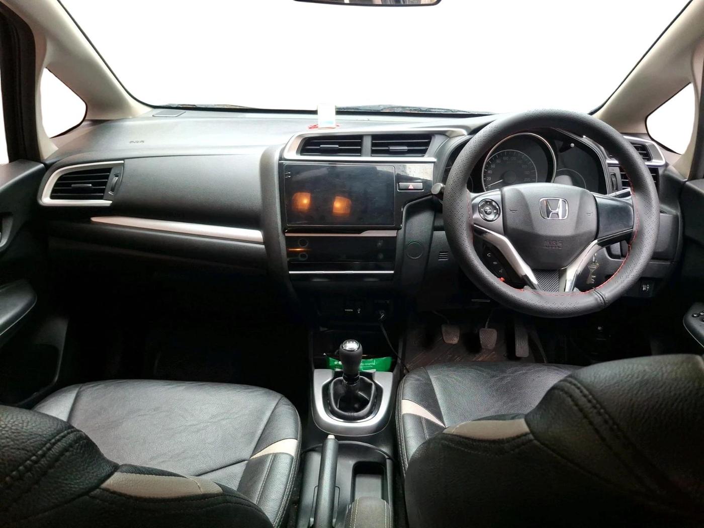 2018 Honda WR-V 1.2L I-VTEC VX MT, Petrol, Manual, 86,314 km, interior