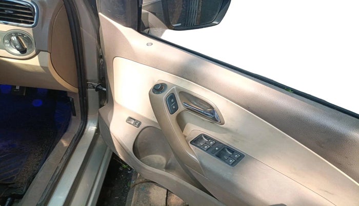 2015 Skoda Rapid AMBITION 1.5 TDI, Diesel, Manual, 1,24,947 km, interior