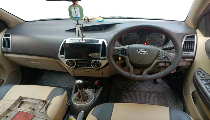 2013 Hyundai i20 SPORTZ 1.2, Petrol, Manual, 82,434 km, interior