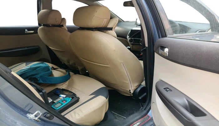 2013 Hyundai i20 SPORTZ 1.2, Petrol, Manual, 82,434 km, interior