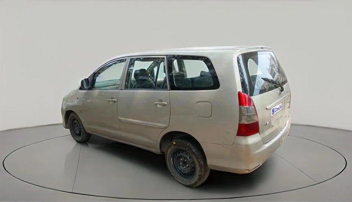 2010 Toyota Innova G1 2.5, Diesel, Manual, 1,88,976 km, exterior