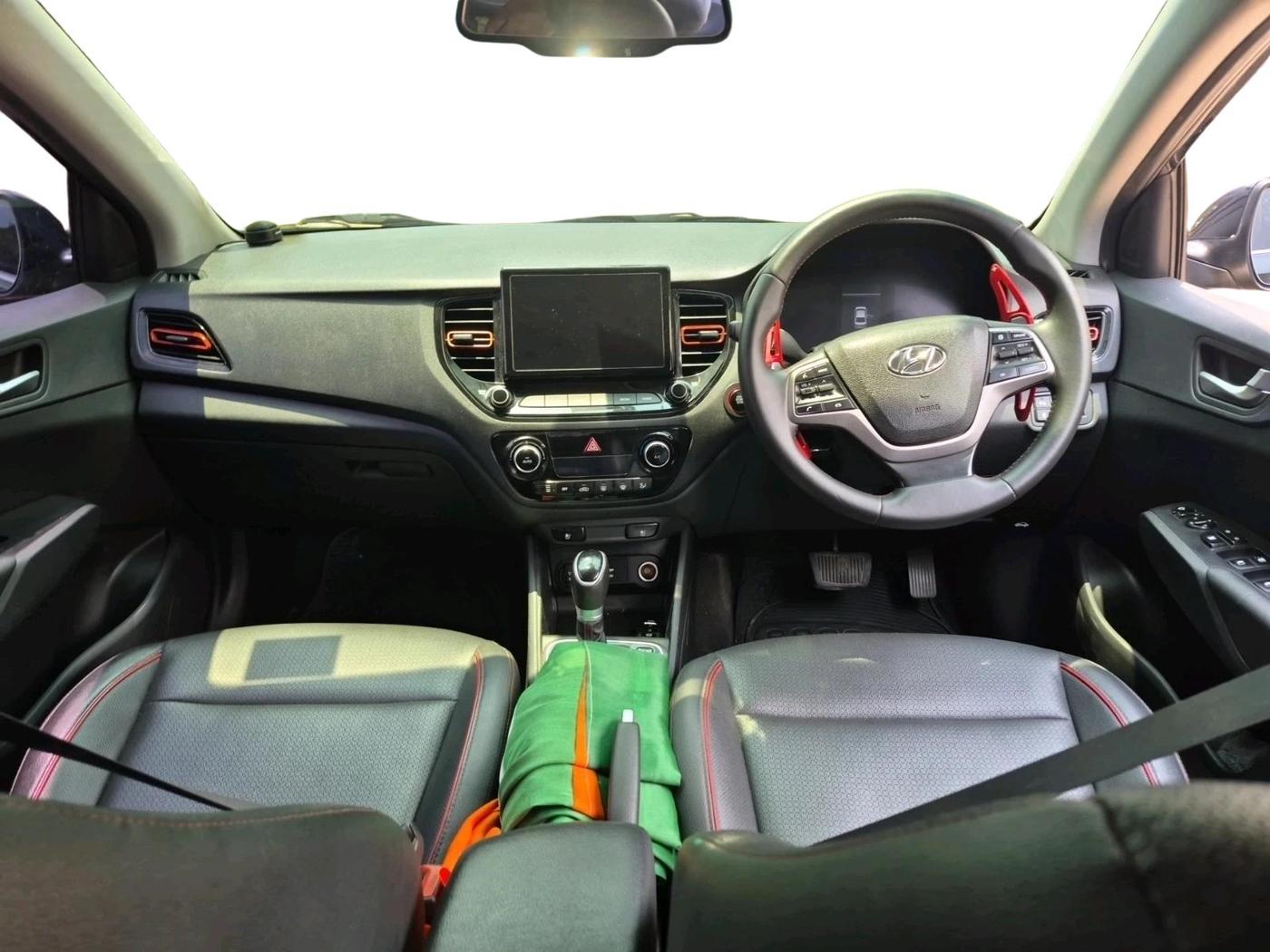 2021 Hyundai Verna SX (O) 1.0 TURBO DCT, Petrol, Automatic, 32,188 km, interior