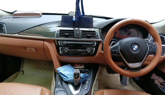 2019 BMW 3 Series  GT 320d Luxury Line, Diesel, Automatic, 11,679 km, interior
