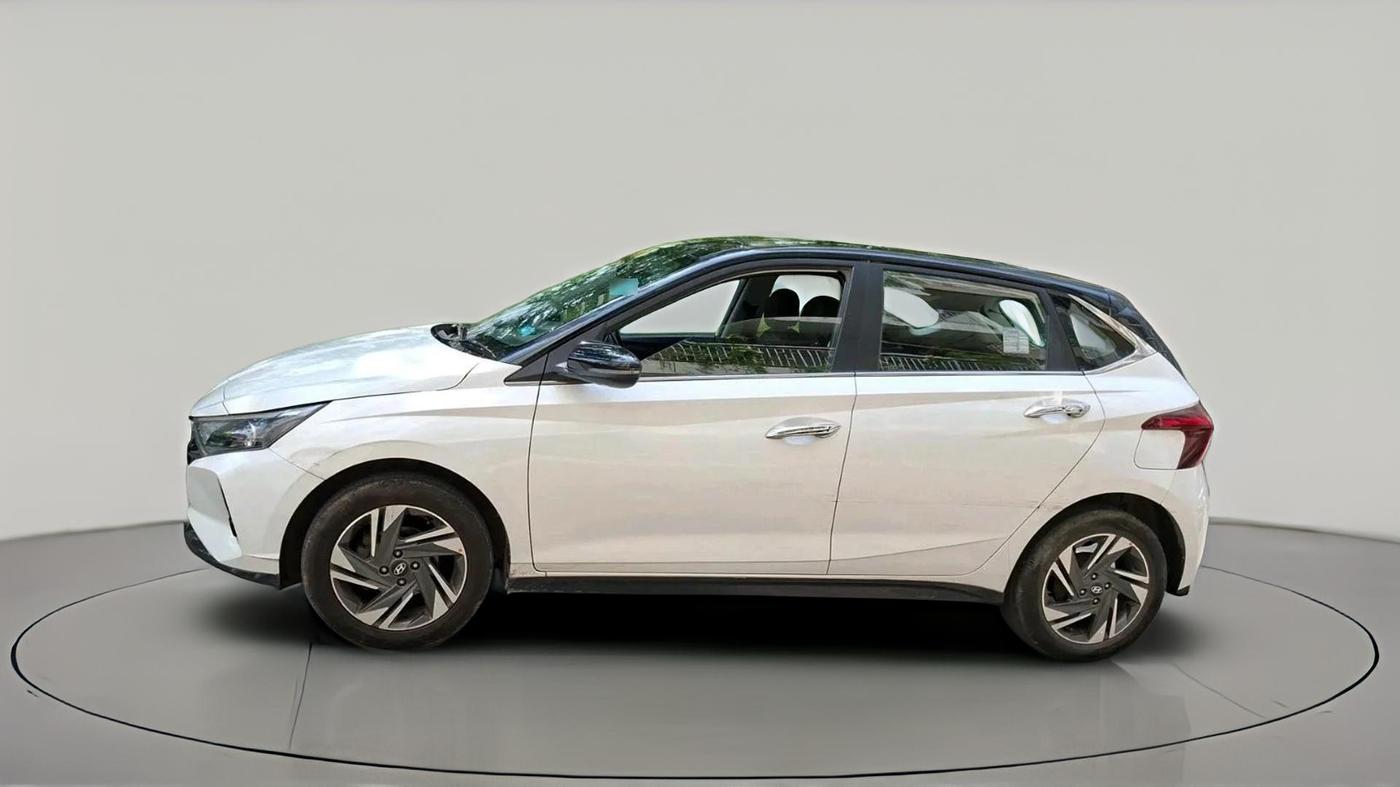 2021 Hyundai NEW I20 ASTA 1.2 MT, Petrol, Manual, 43,846 km, exterior