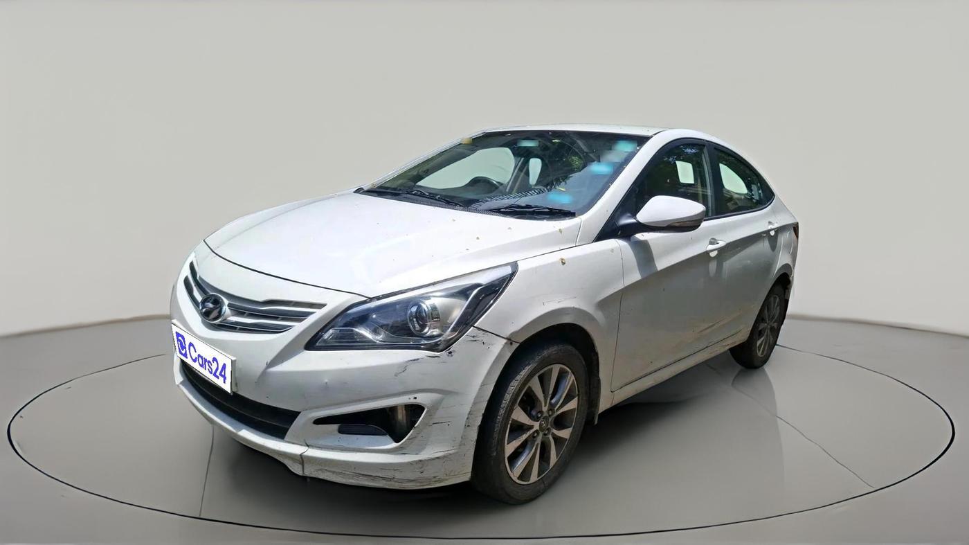 2016 Hyundai Verna 1.6 VTVT SX, Petrol, Manual, 1,08,127 km, exterior