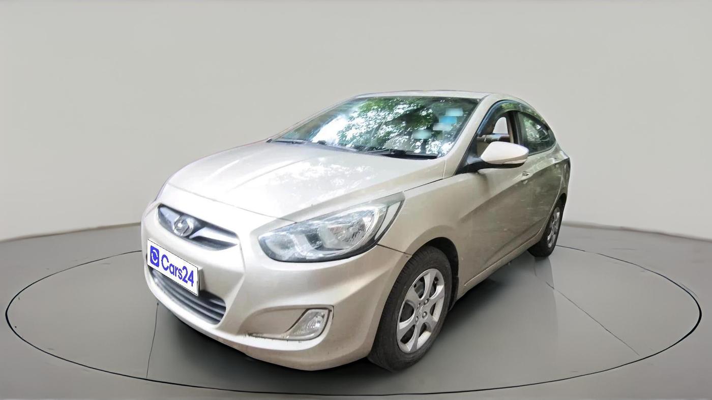 2011 Hyundai Verna FLUIDIC 1.4 VTVT, Petrol, Manual, 72,639 km, exterior