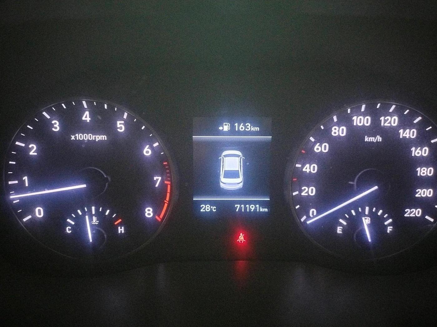 2017 Hyundai Verna 1.6 VTVT SX O, Petrol, Manual, 71,191 km, interior