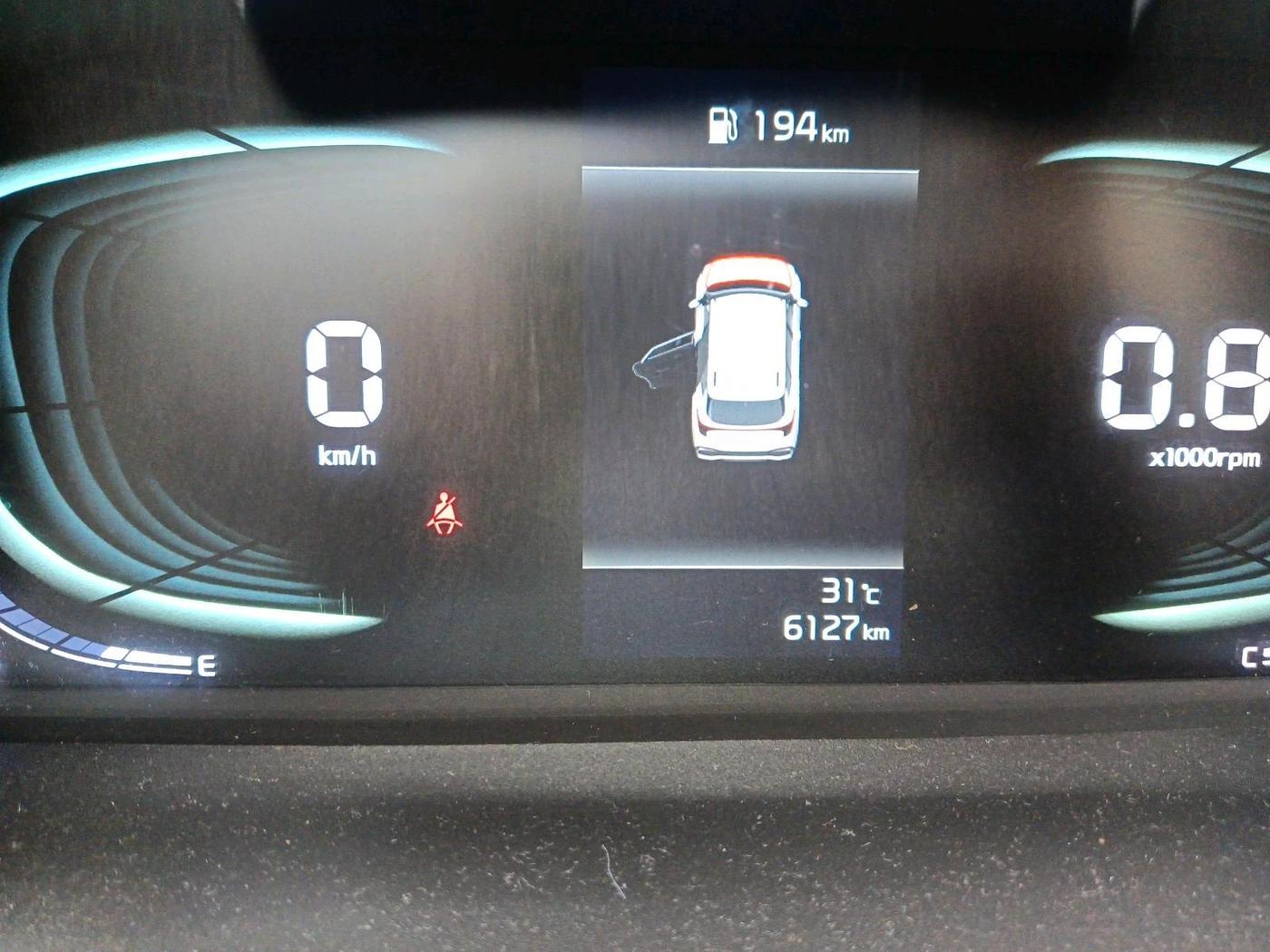 2022 KIA CARENS LUXURY PLUS 1.4 PETROL 7 STR, Petrol, Manual, 6,127 km, interior