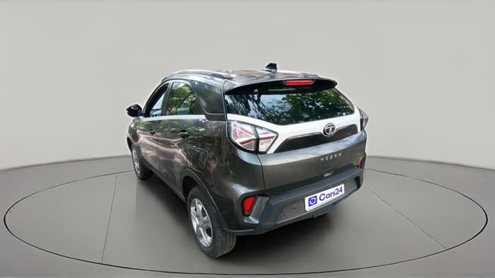 2022 Tata NEXON XM PLUS SUNROOF PETROL, Petrol, Manual, 21,424 km, exterior