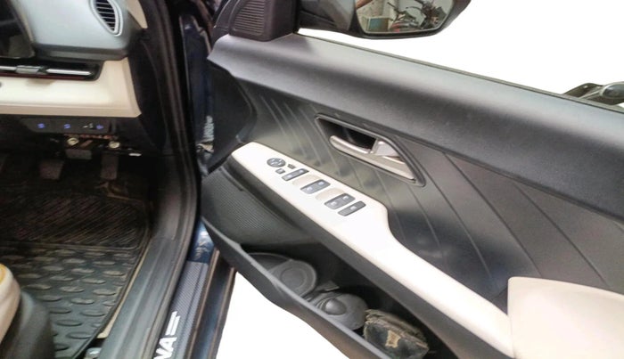 2024 Hyundai Verna SX 1.5 l MPI, Petrol, Manual, 29,022 km, interior