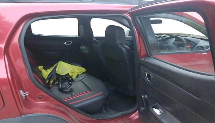 2019 Renault Kwid RXT 0.8 (O), Petrol, Manual, 72,799 km, interior