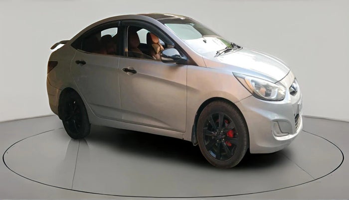 2013 Hyundai Verna FLUIDIC 1.6 CRDI SX, Diesel, Manual, 33,511 km, exterior