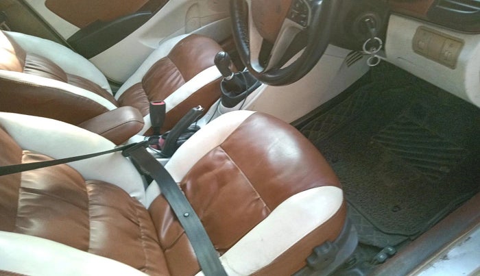 2013 Hyundai Verna FLUIDIC 1.6 CRDI SX, Diesel, Manual, 33,511 km, interior