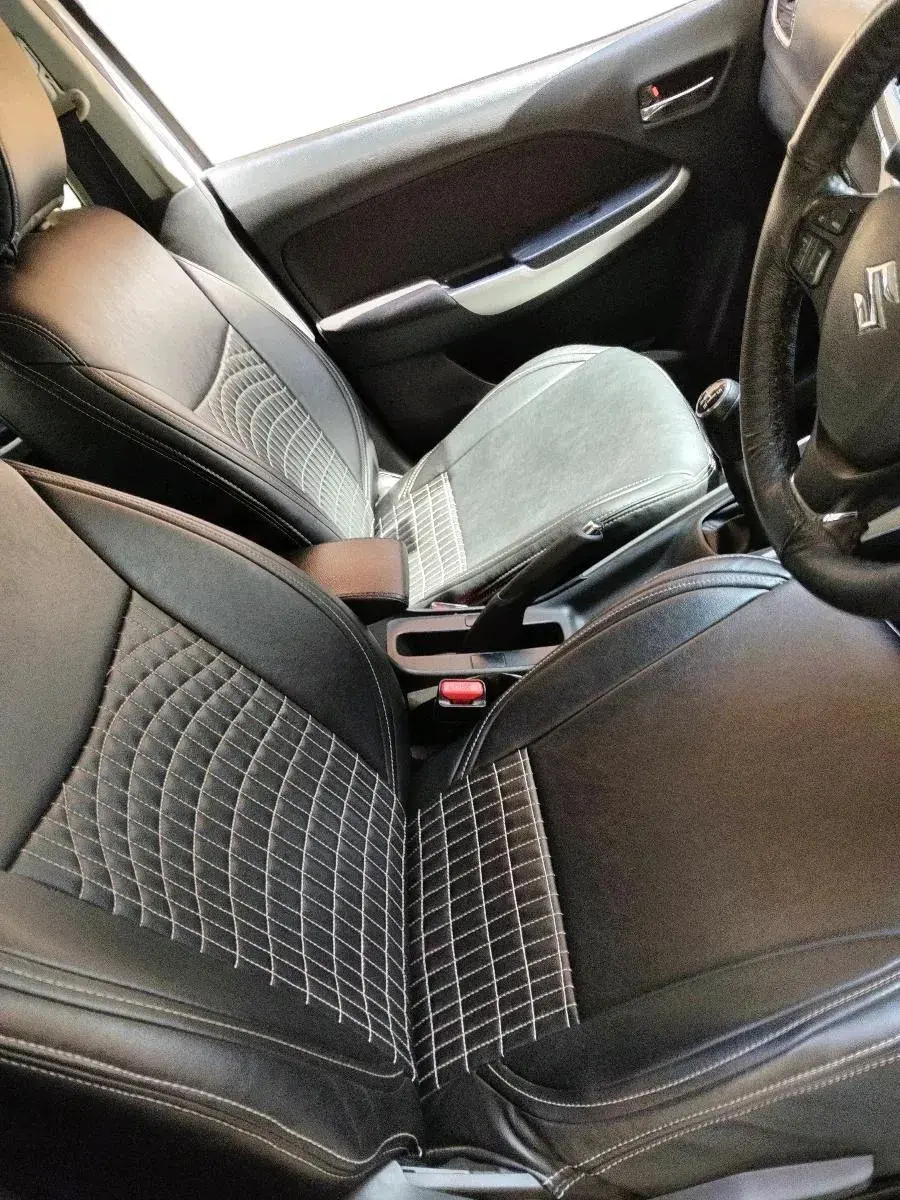 2017 Maruti Baleno ZETA PETROL 1.2, Petrol, Manual, 22,382 km, interior