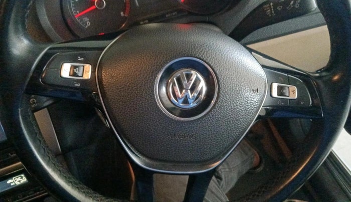 2016 Volkswagen Ameo HIGHLINE1.0L, Petrol, Manual, 67,233 km, interior