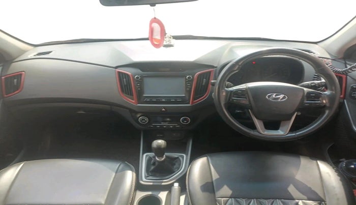 2016 Hyundai Creta SX PLUS  ANNIVERSARY EDITION 1.6 DIESEL, Diesel, Manual, 88,169 km, interior