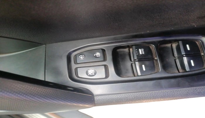 2016 Hyundai Creta SX PLUS  ANNIVERSARY EDITION 1.6 DIESEL, Diesel, Manual, 88,169 km, interior