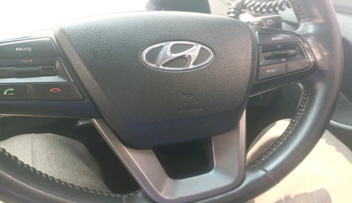 2016 Hyundai Creta SX PLUS  ANNIVERSARY EDITION 1.6 DIESEL, Diesel, Manual, 88,169 km, interior