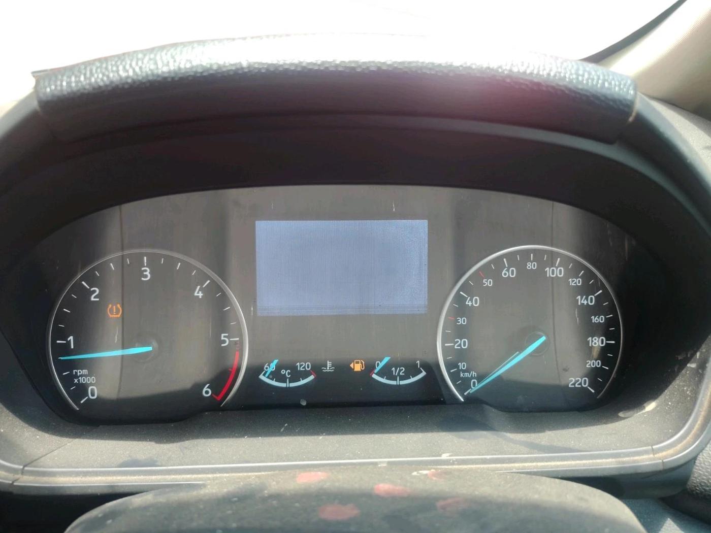 2021 Ford Ecosport TITANIUM 1.5L SPORTS(SUNROOF) DIESEL, Diesel, Manual, 30,000 km, interior