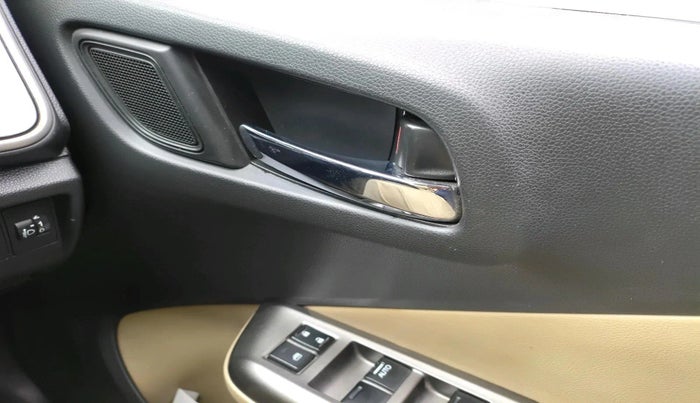 2016 Honda City 1.5L I-VTEC VX (O) MT, Petrol, Manual, 78,209 km, interior