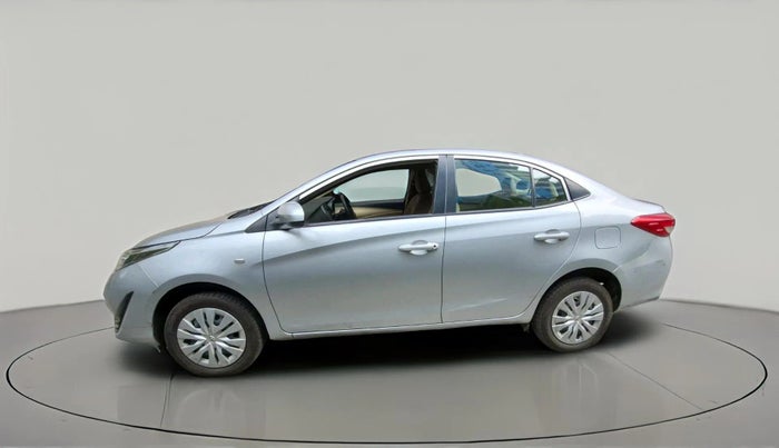 2021 Toyota YARIS J MT, Petrol, Manual, 63,570 km, exterior