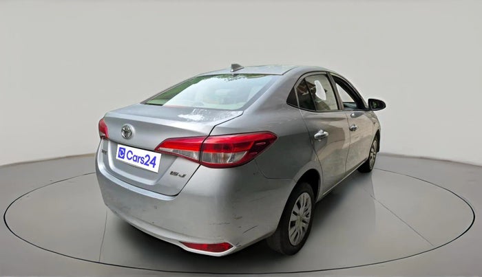 2021 Toyota YARIS J MT, Petrol, Manual, 63,570 km, exterior