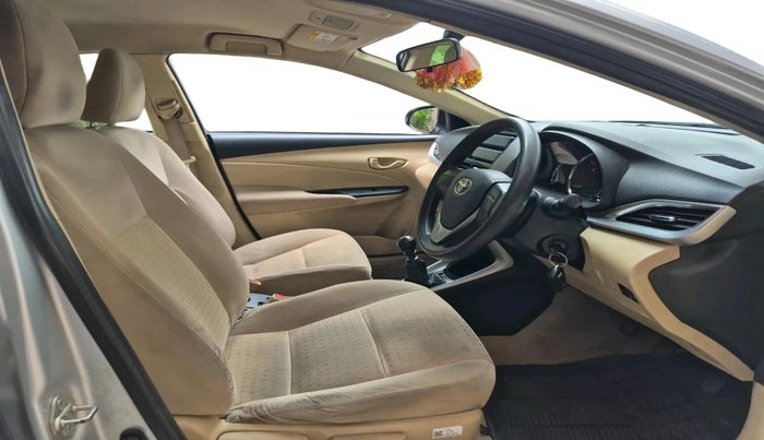 2021 Toyota YARIS J MT, Petrol, Manual, 63,570 km, interior