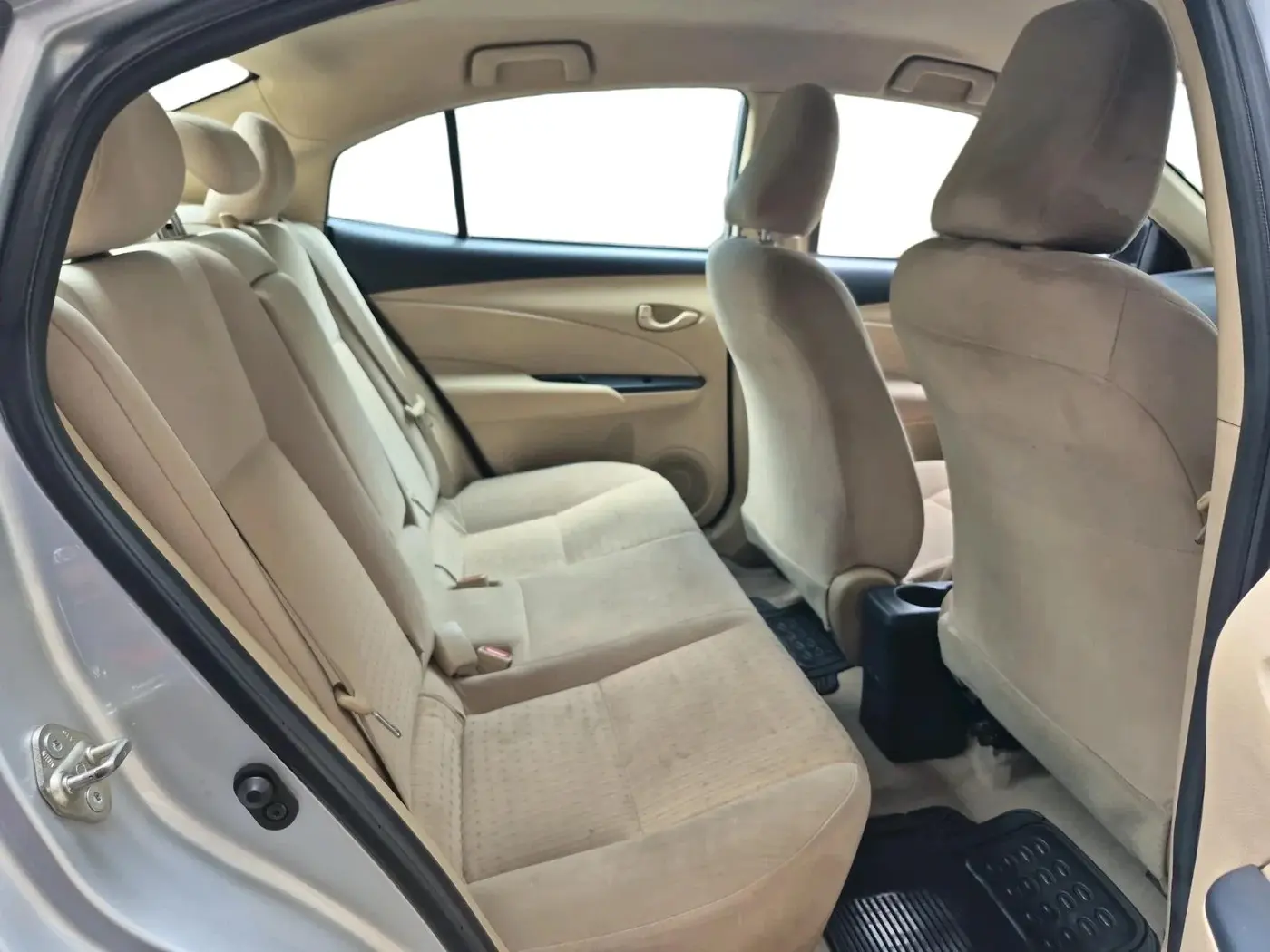 2021 Toyota YARIS J MT, Petrol, Manual, 63,570 km, interior