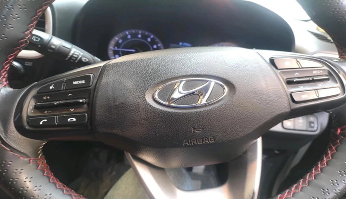 2019 Hyundai VENUE SX 1.0 (O) TURBO, Petrol, Manual, 91,119 km, interior