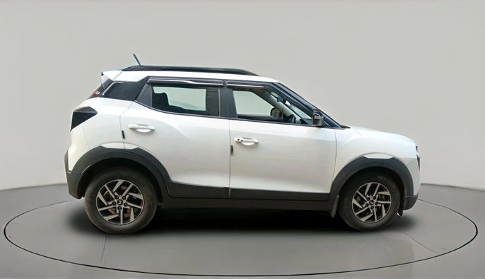 2024 Mahindra XUV 3XO AX5 1.2 L TCMPFI AT, Petrol, Automatic, 21,356 km, exterior