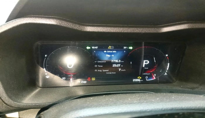 2024 Mahindra XUV 3XO AX5 1.2 L TCMPFI AT, Petrol, Automatic, 21,356 km, interior