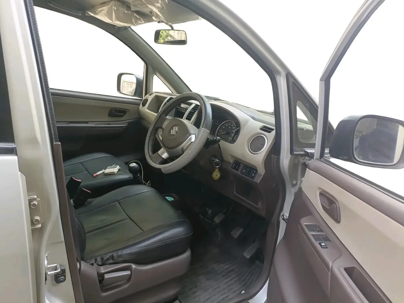 2012 Maruti Zen Estilo VXI, Petrol, Manual, 25,657 km, interior