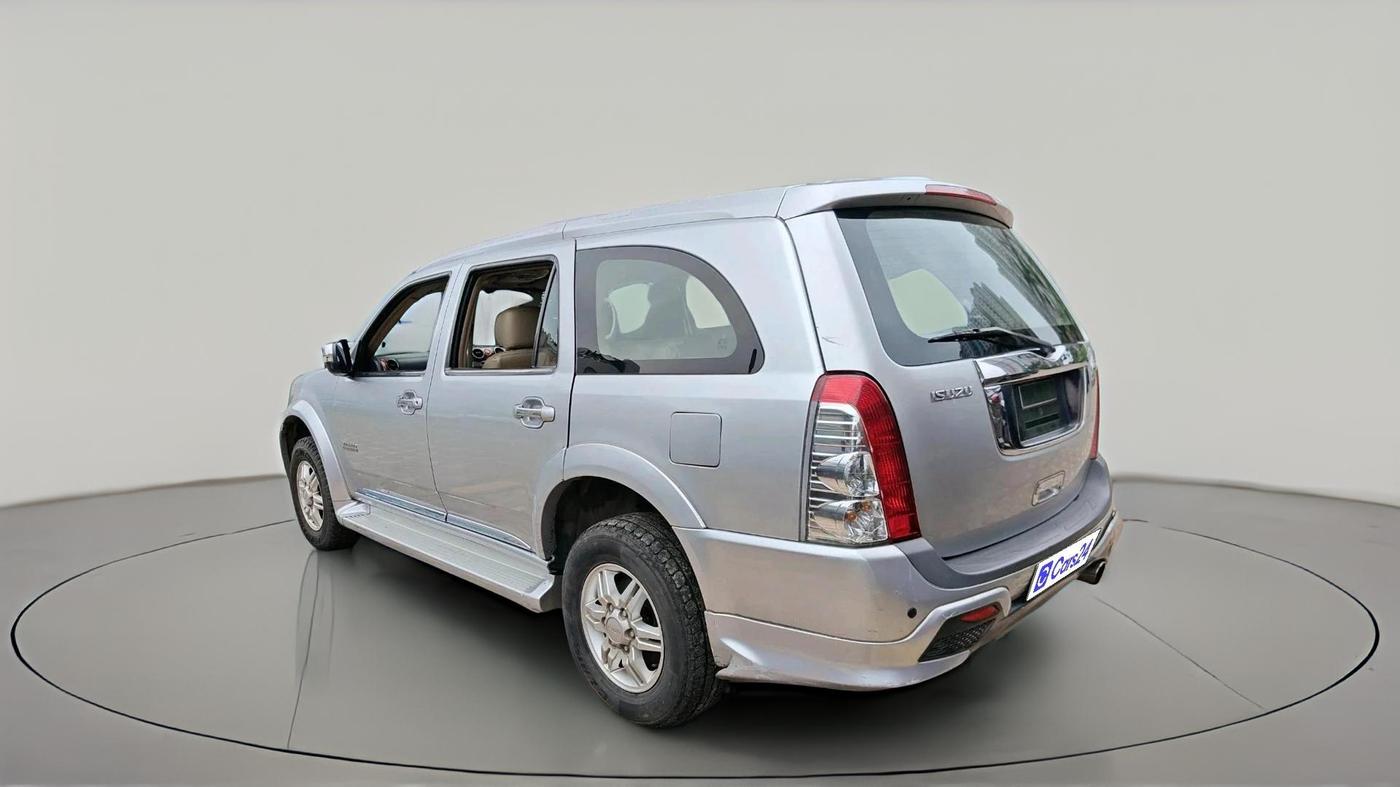 2015 ISUZU MU-7 Premium 4x2 AT, Diesel, Automatic, 81,000 km, exterior