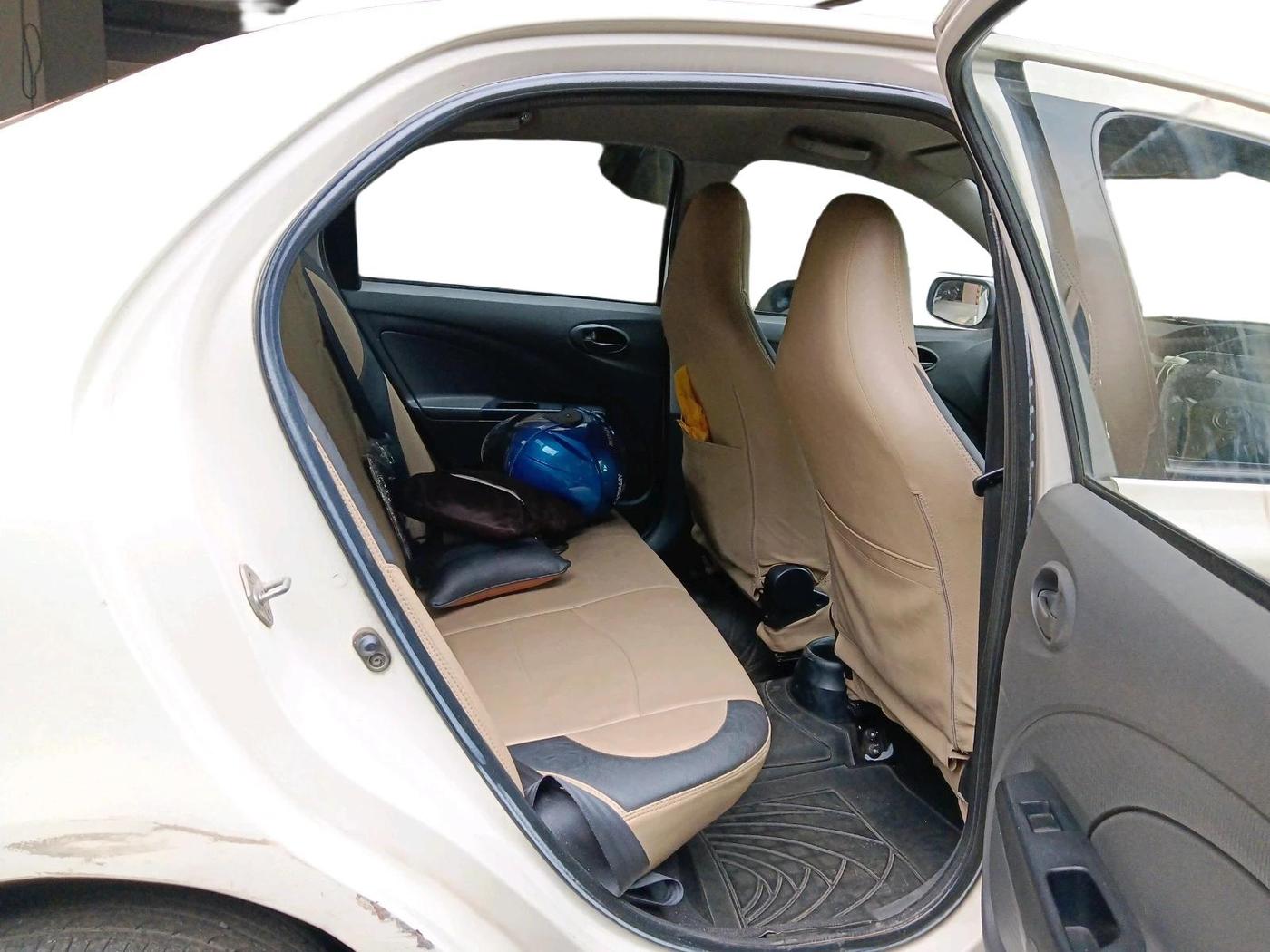 2012 Toyota Etios G, Petrol, Manual, 79,177 km, interior