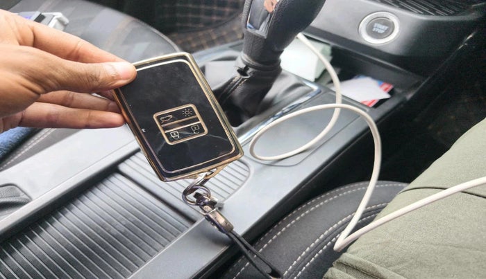 2021 Renault Kiger RXT AMT, Petrol, Automatic, 25,223 km, interior