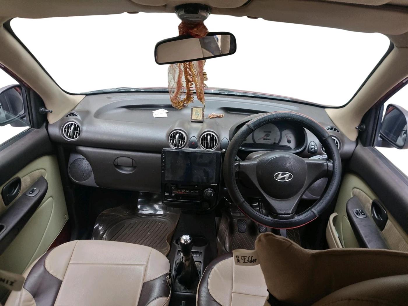 2011 Hyundai Santro Xing GLS, Petrol, Manual, 71,689 km, interior
