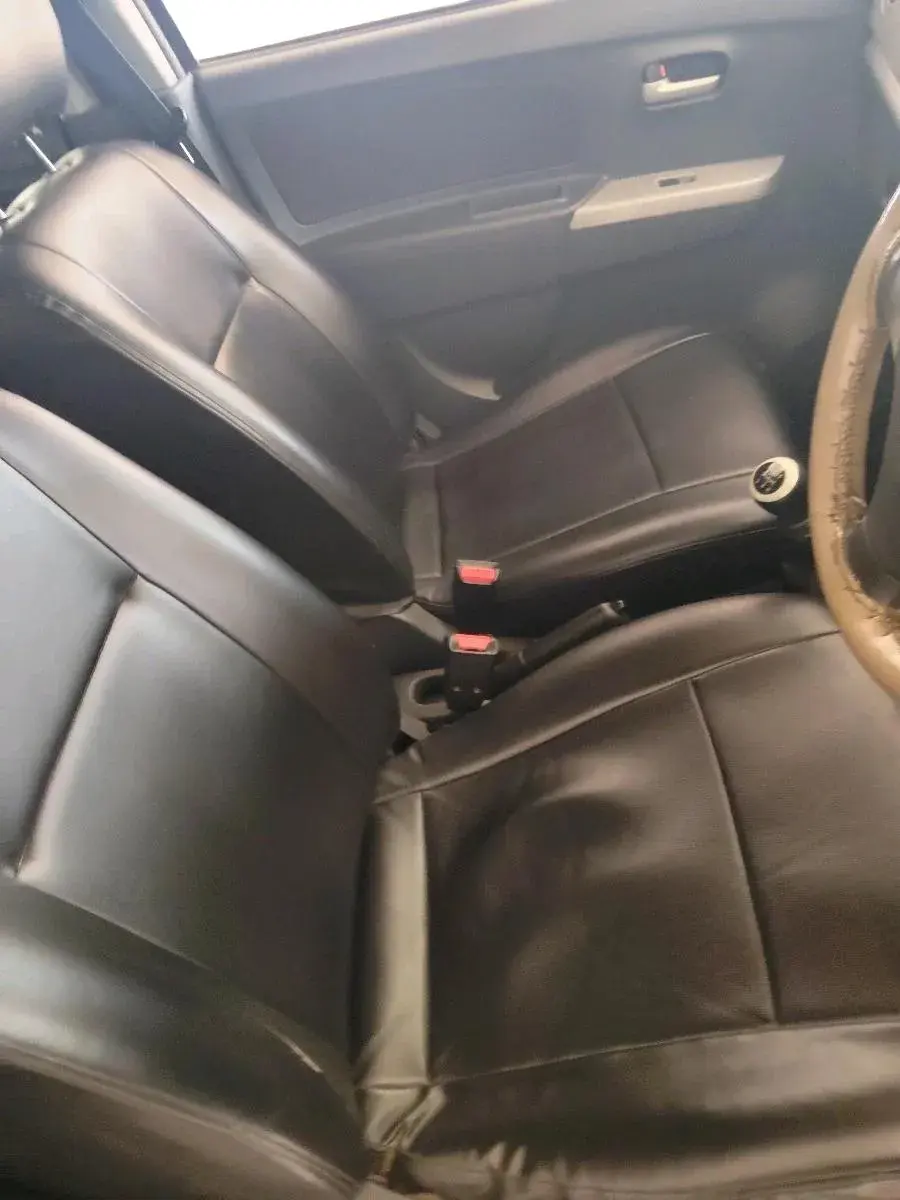 2011 Maruti Wagon R 1.0 LXI CNG, CNG, Manual, 97,714 km, interior