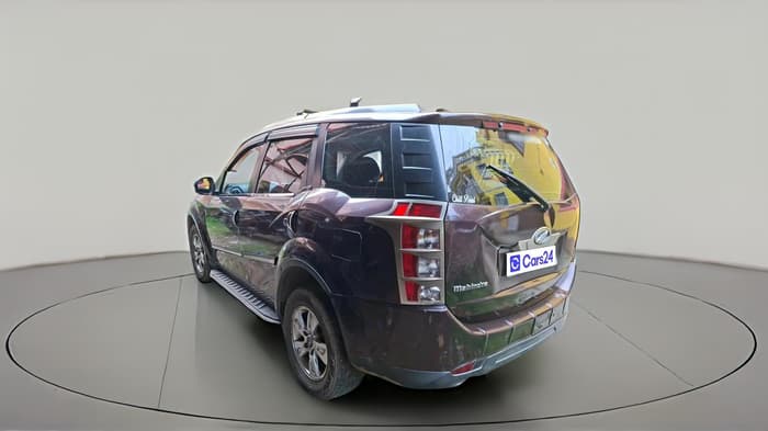 2013 Mahindra XUV500 W8, Diesel, Manual, 1,01,642 km, exterior