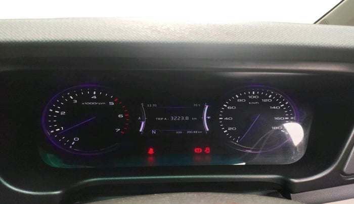 2019 Mahindra MARAZZO M8 8 STR, Diesel, Manual, 39,148 km, interior