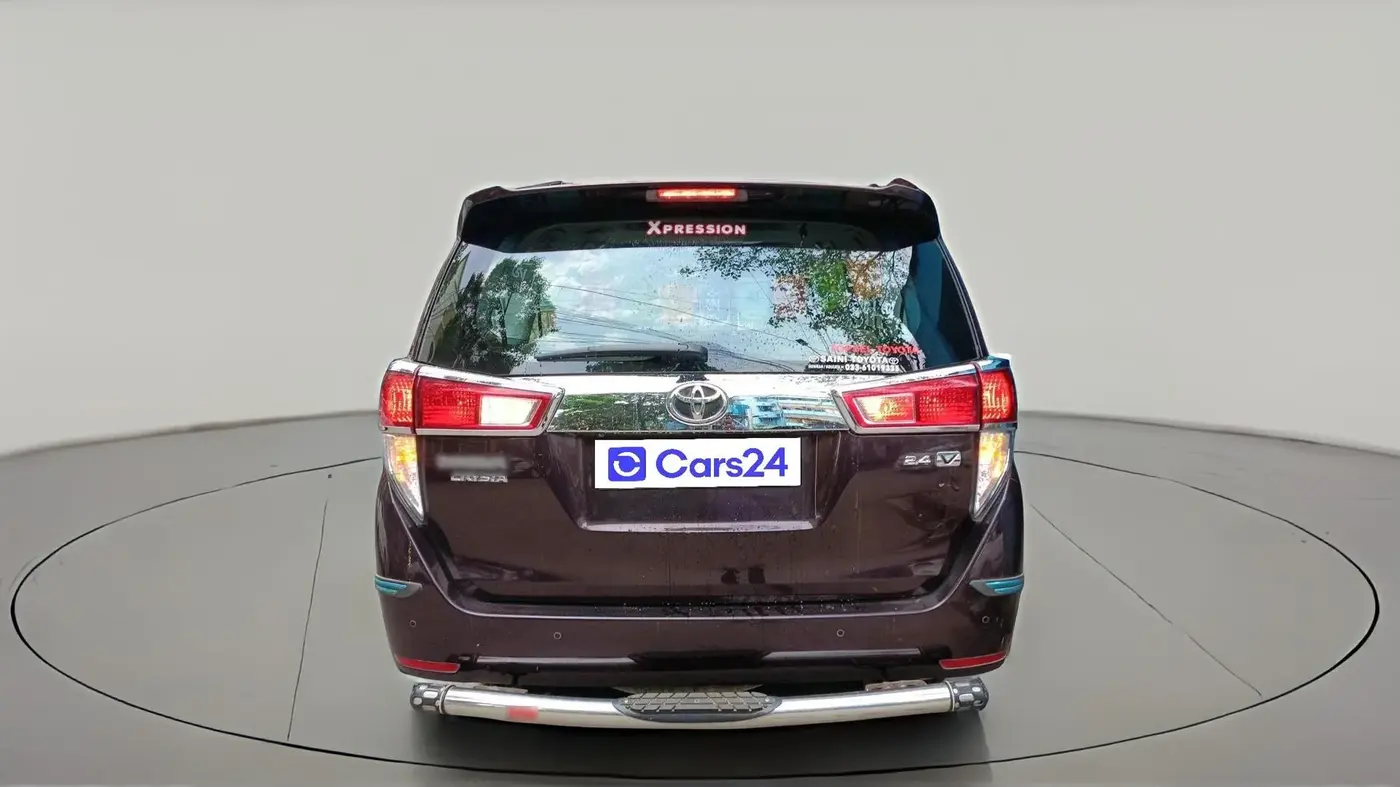 2021 Toyota Innova Crysta 2.4 VX 7 STR, Diesel, Manual, 1,08,672 km, exterior
