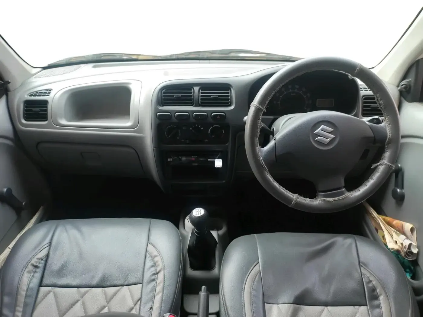 2014 Maruti Alto K10 LXI, Petrol, Manual, 27,151 km, interior